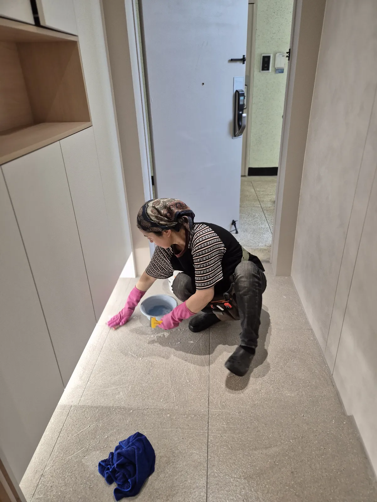 이사청소 전문 작업 현장 사진